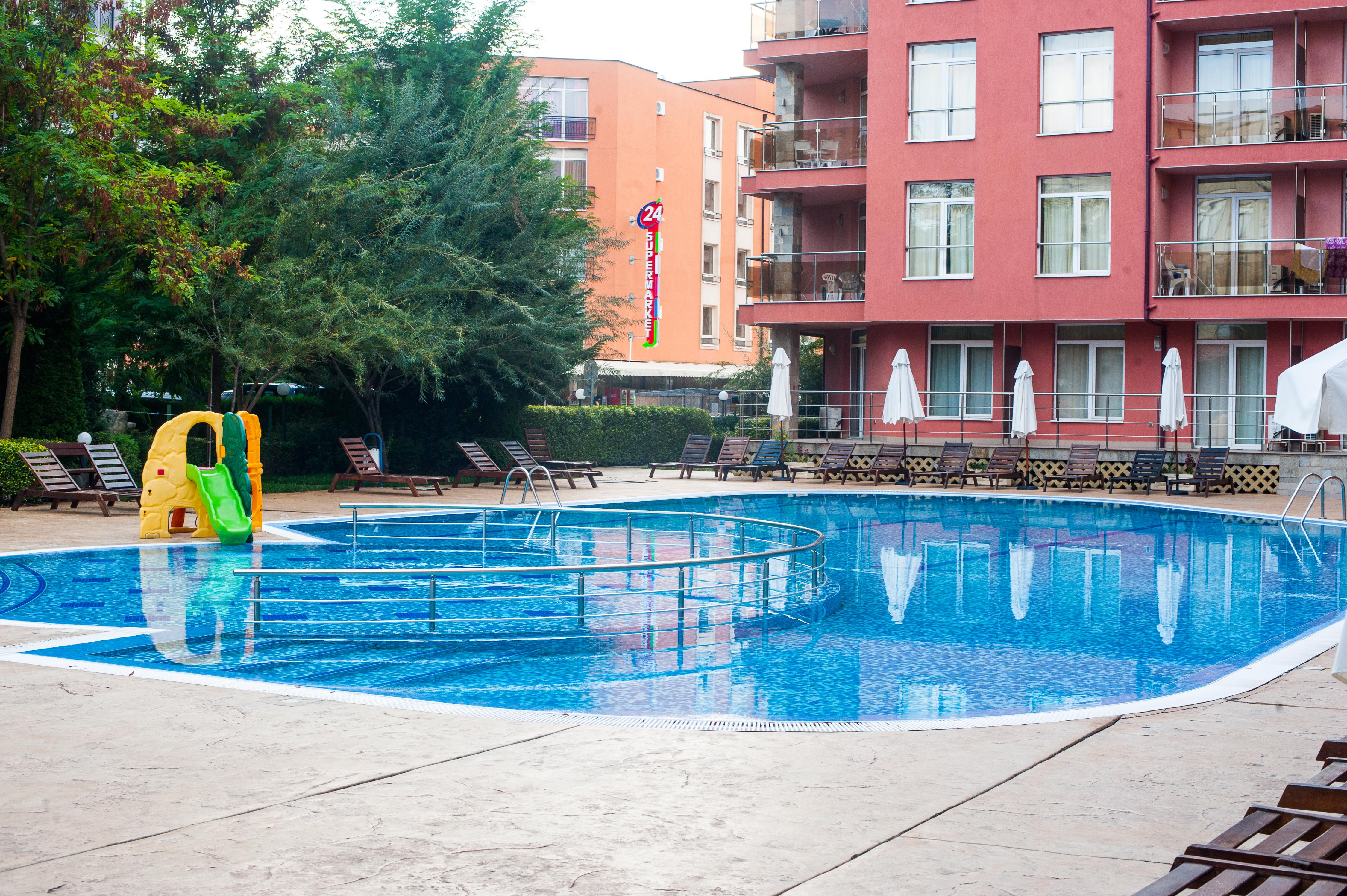 Rainbow 2 Holiday Complex Sunny Beach Eksteriør billede