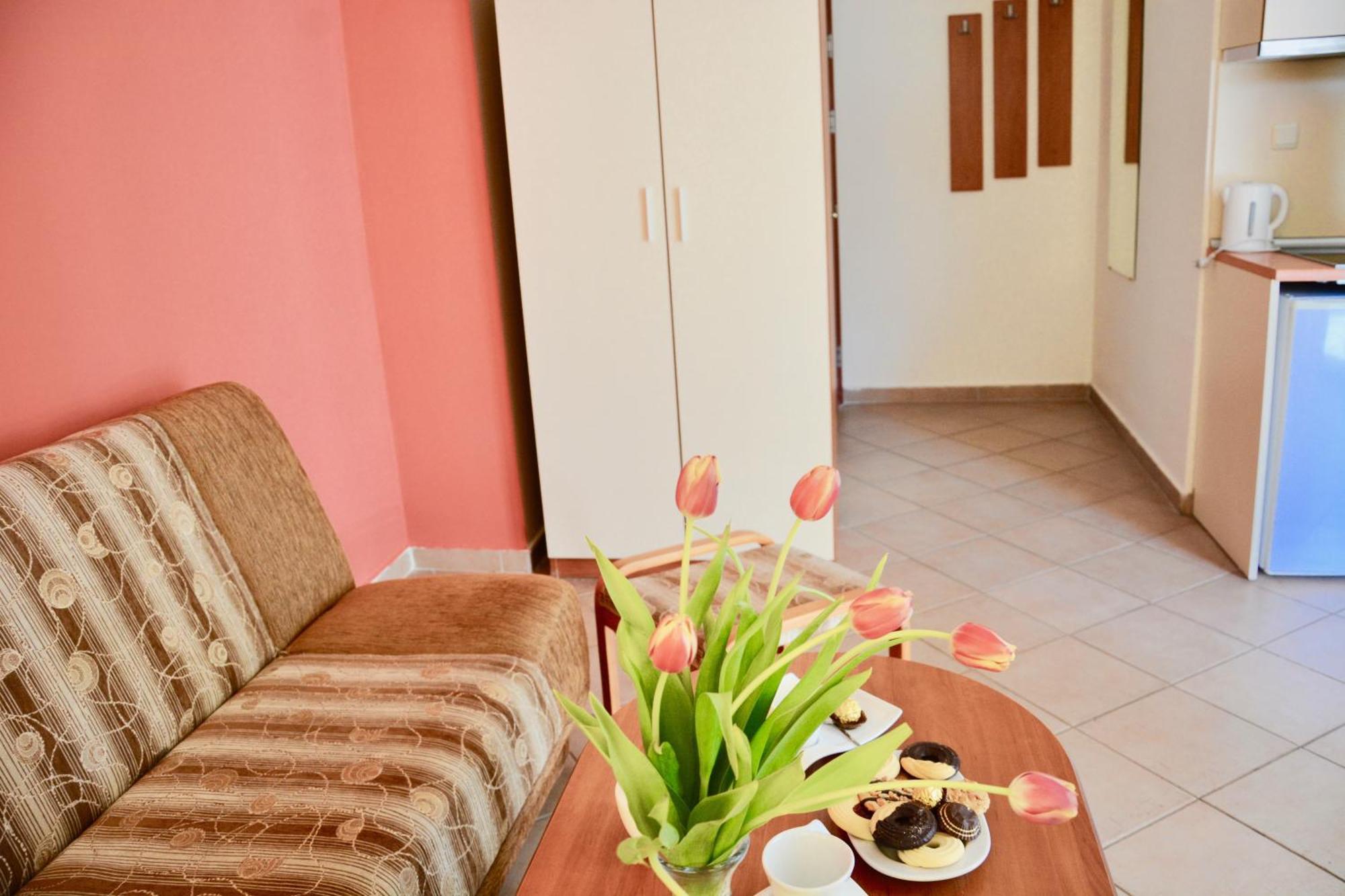 Rainbow 2 Holiday Complex Sunny Beach Eksteriør billede